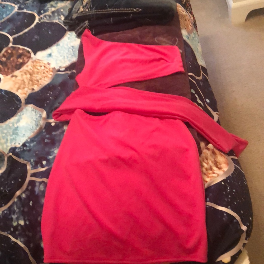 Cute pink dress. New without tags.
